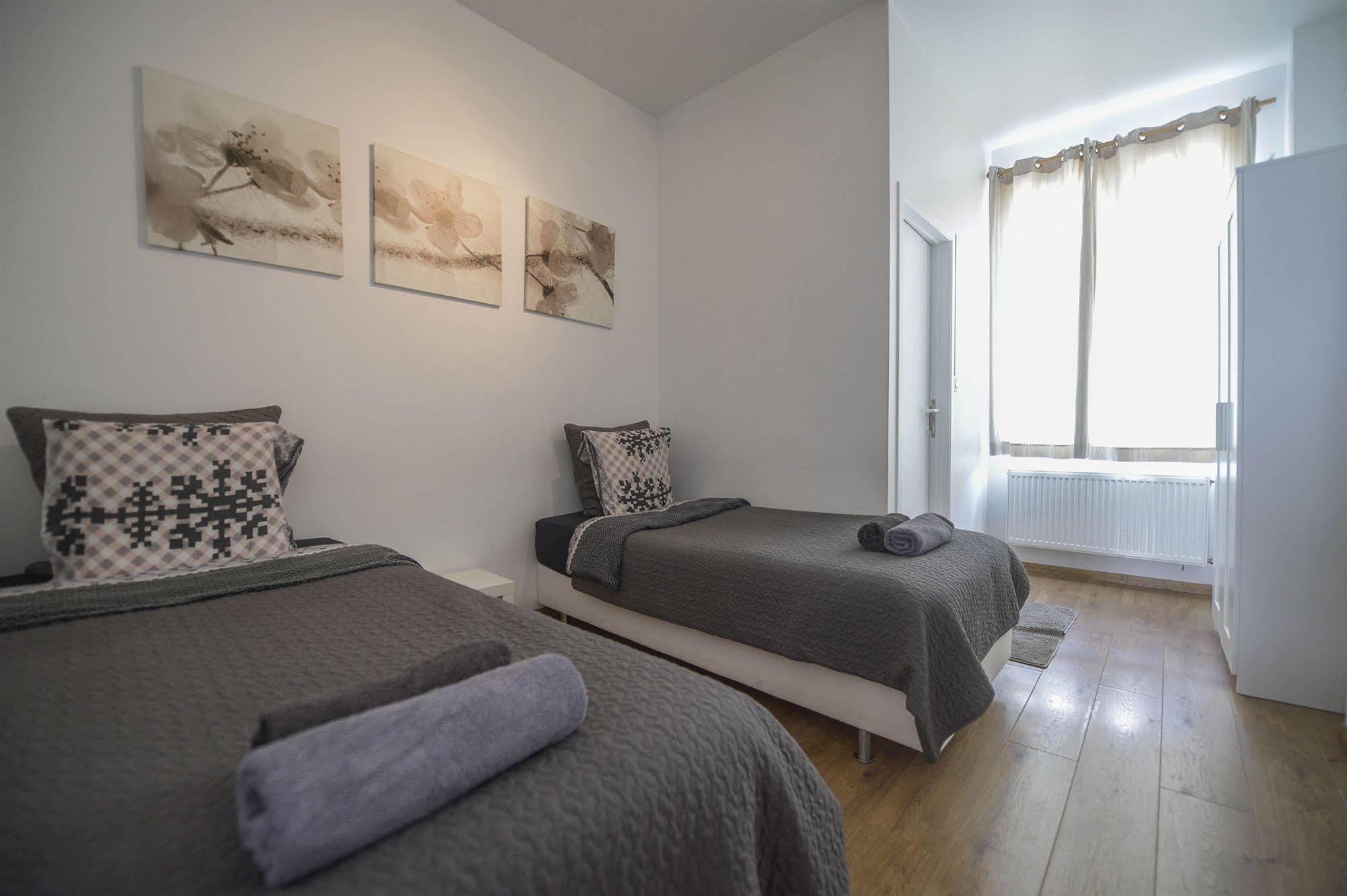 Aparthotel Van Hecke Amberes Exterior foto